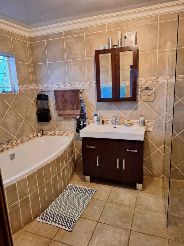 4 Bedroom Property for Sale in Vryburg North West